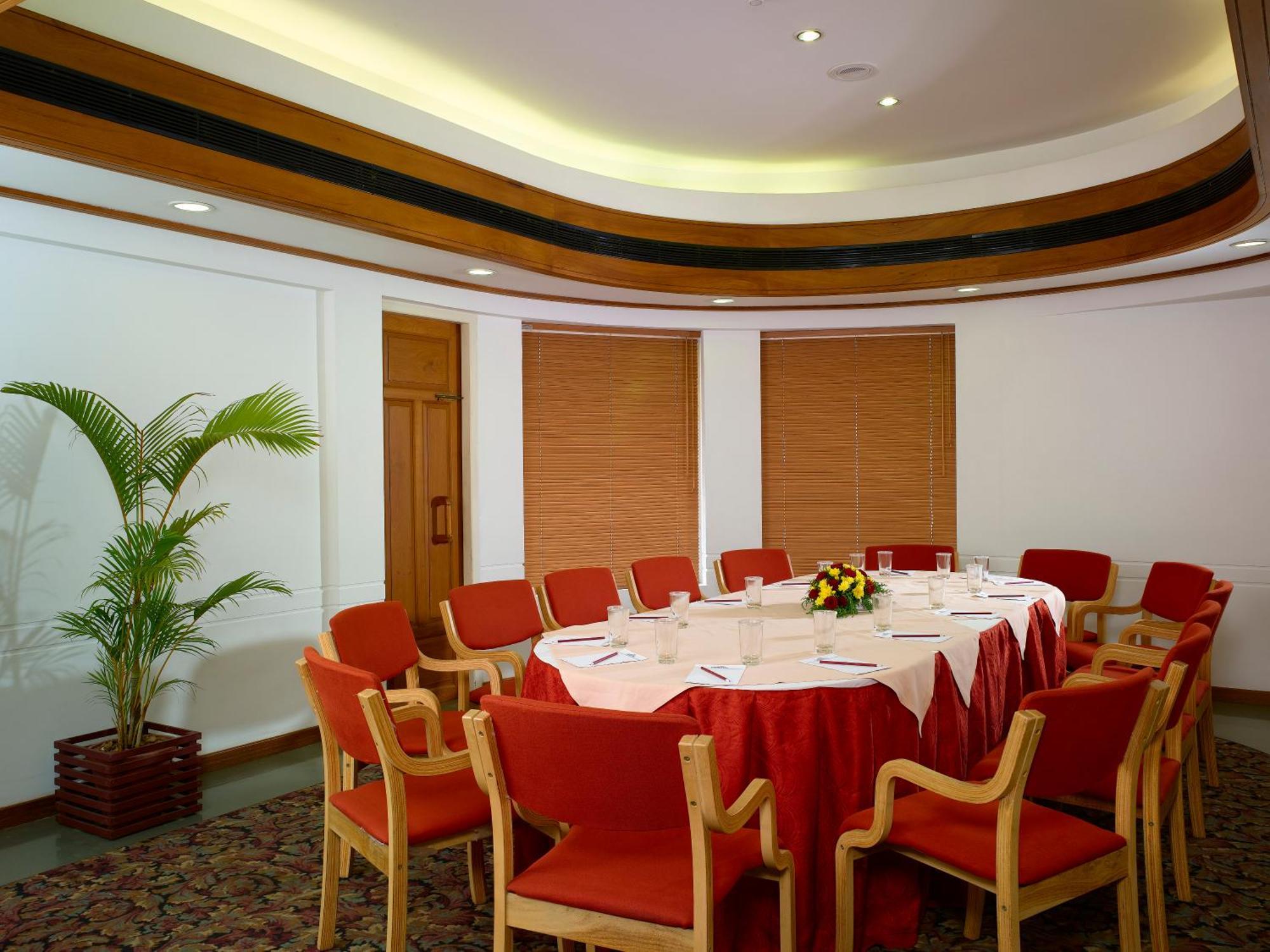 Grand Hotel Kochi Kültér fotó