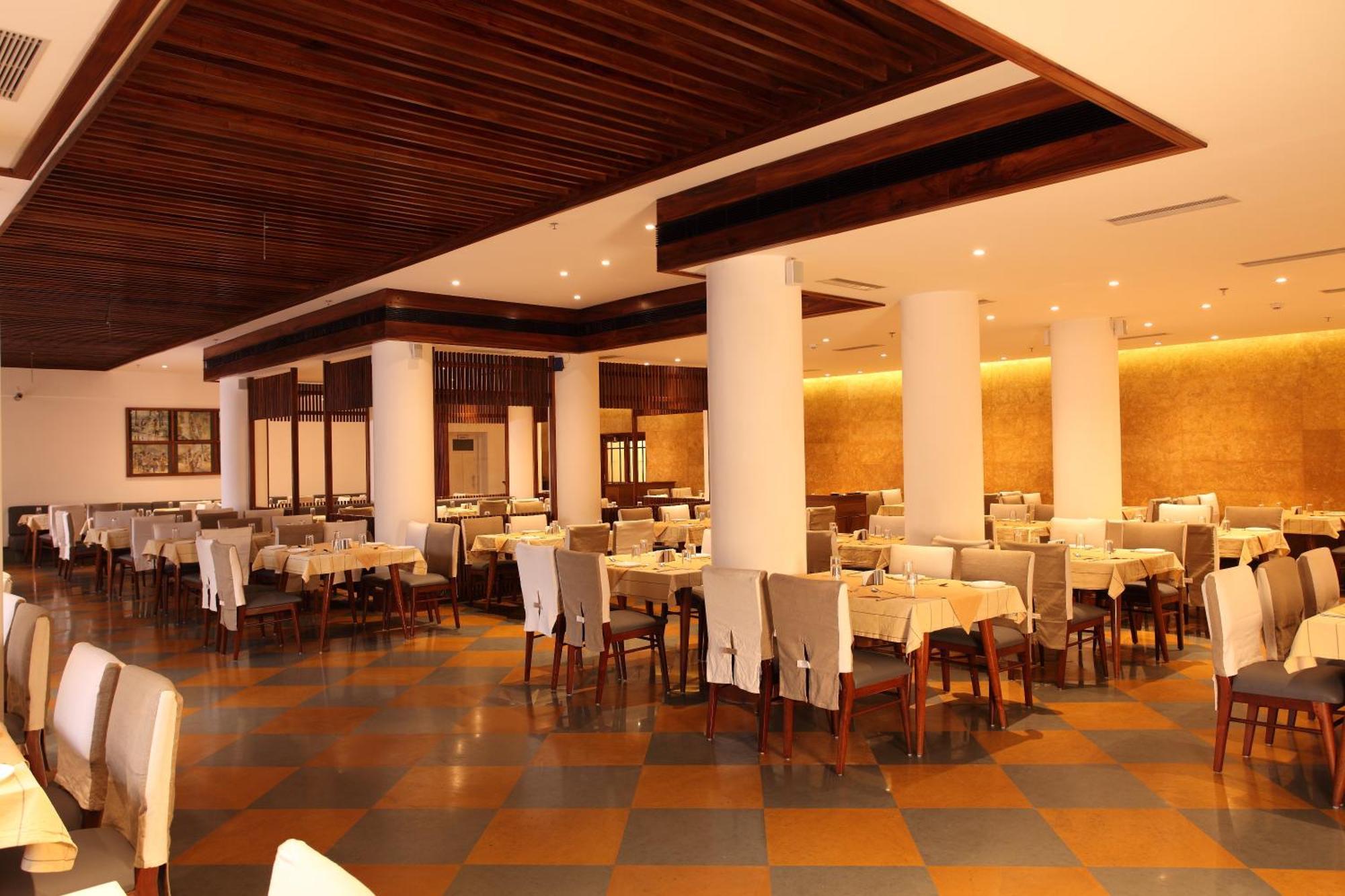 Grand Hotel Kochi Kültér fotó