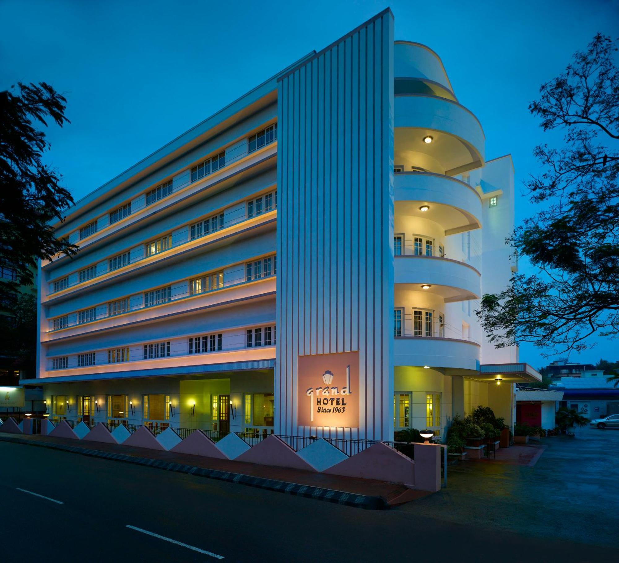 Grand Hotel Kochi Kültér fotó